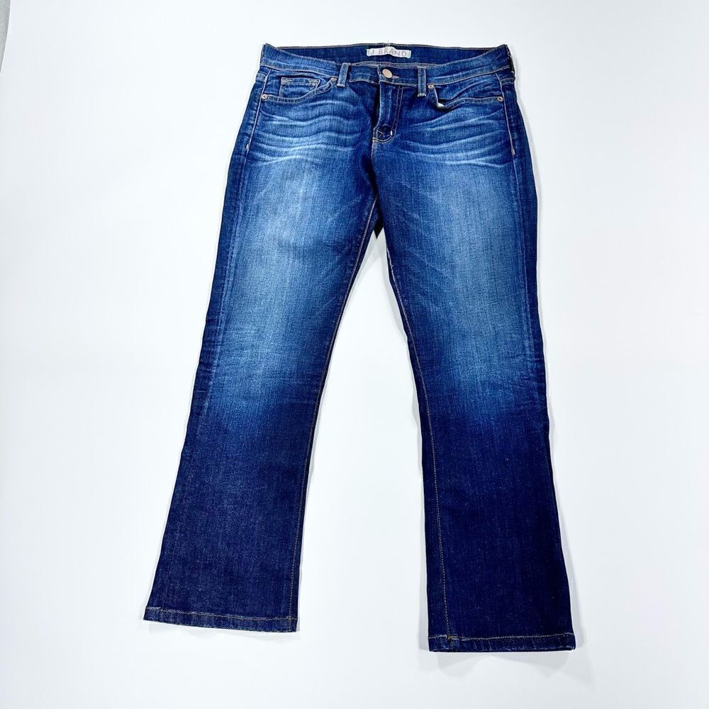 J Brand Murphy dark wash bootcut jean short 28